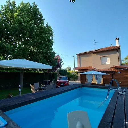 公寓 Turistica Via Po 7 莱尼亚戈