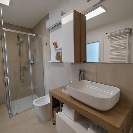 Apartment Turistica Via Po 7 *